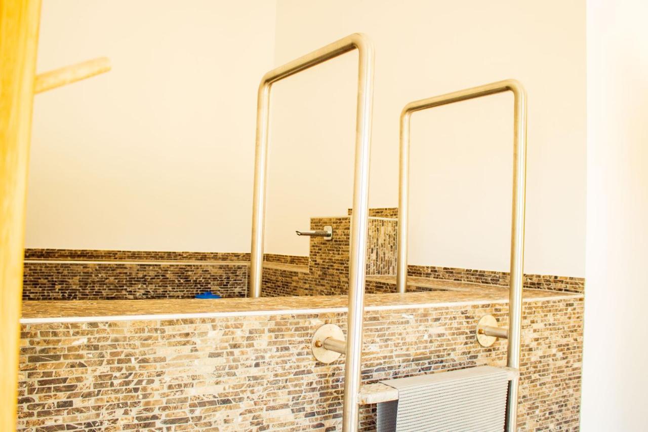 Vendvideki Pihenohazak Apartment Felsoszolnok Luaran gambar